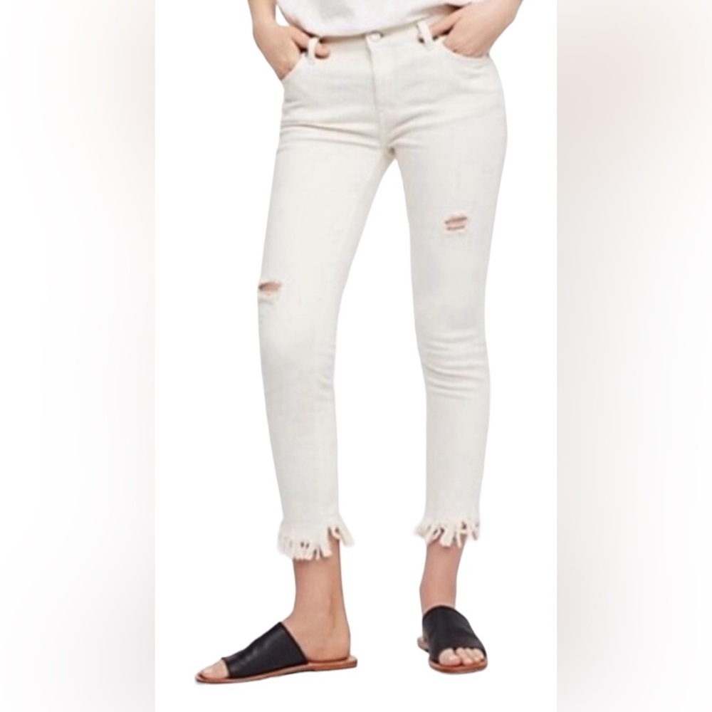 Free People Great Heights Jeans Distressed Fringe Frayed Hem Ivory Size 29